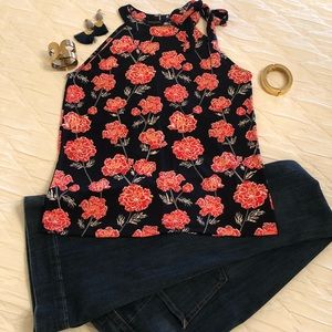 Banana Republic sleeveless blouse